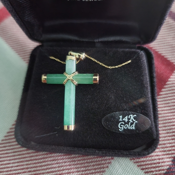 Jade cross from Macys - Picture 2 of 3